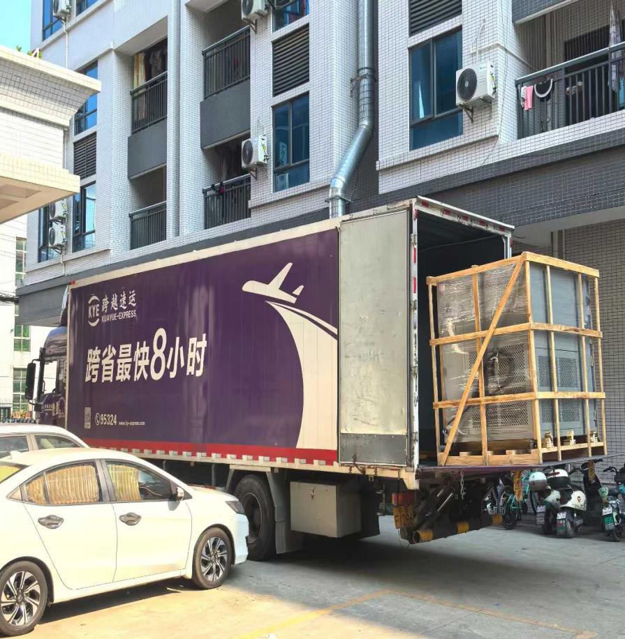 裝車完畢 裝車完畢